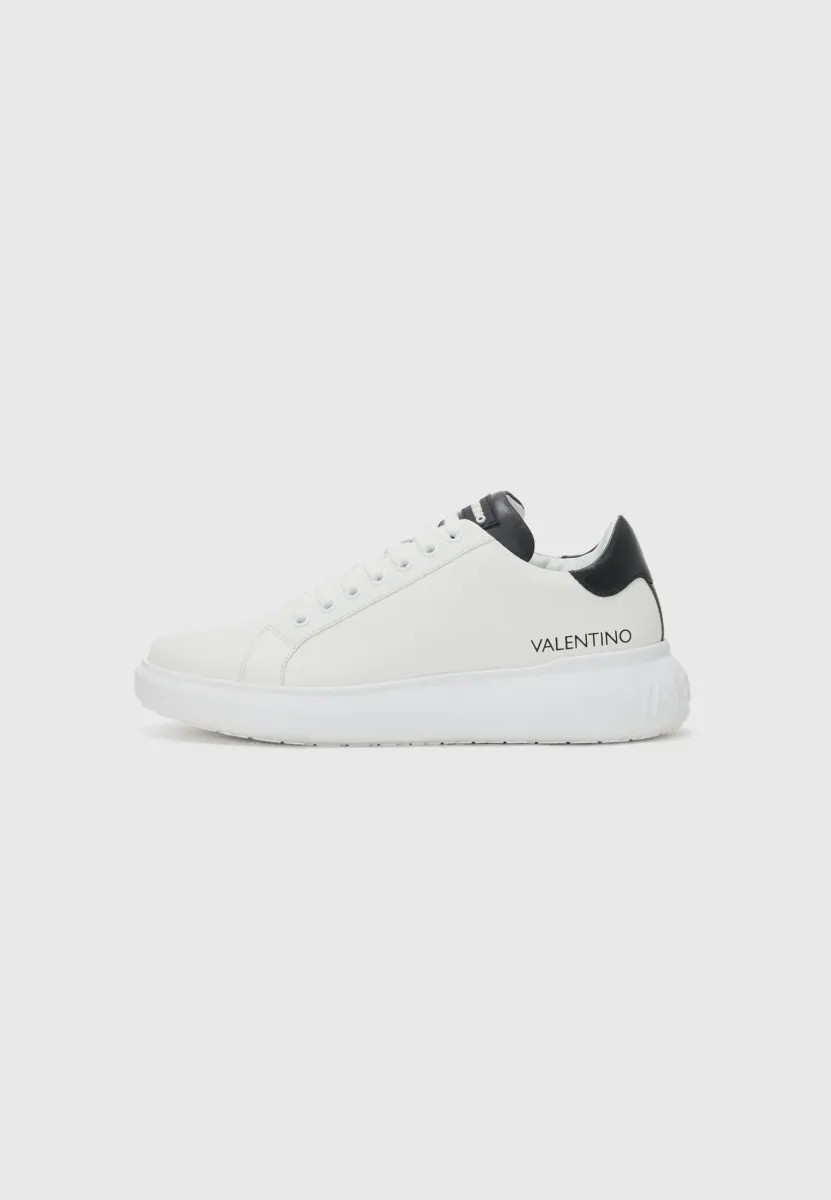 JUMP - Sneaker low - white/black