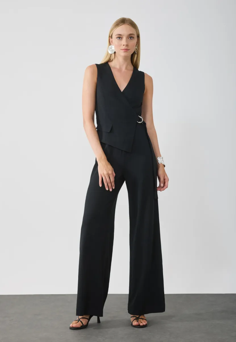 Jumpsuit - black