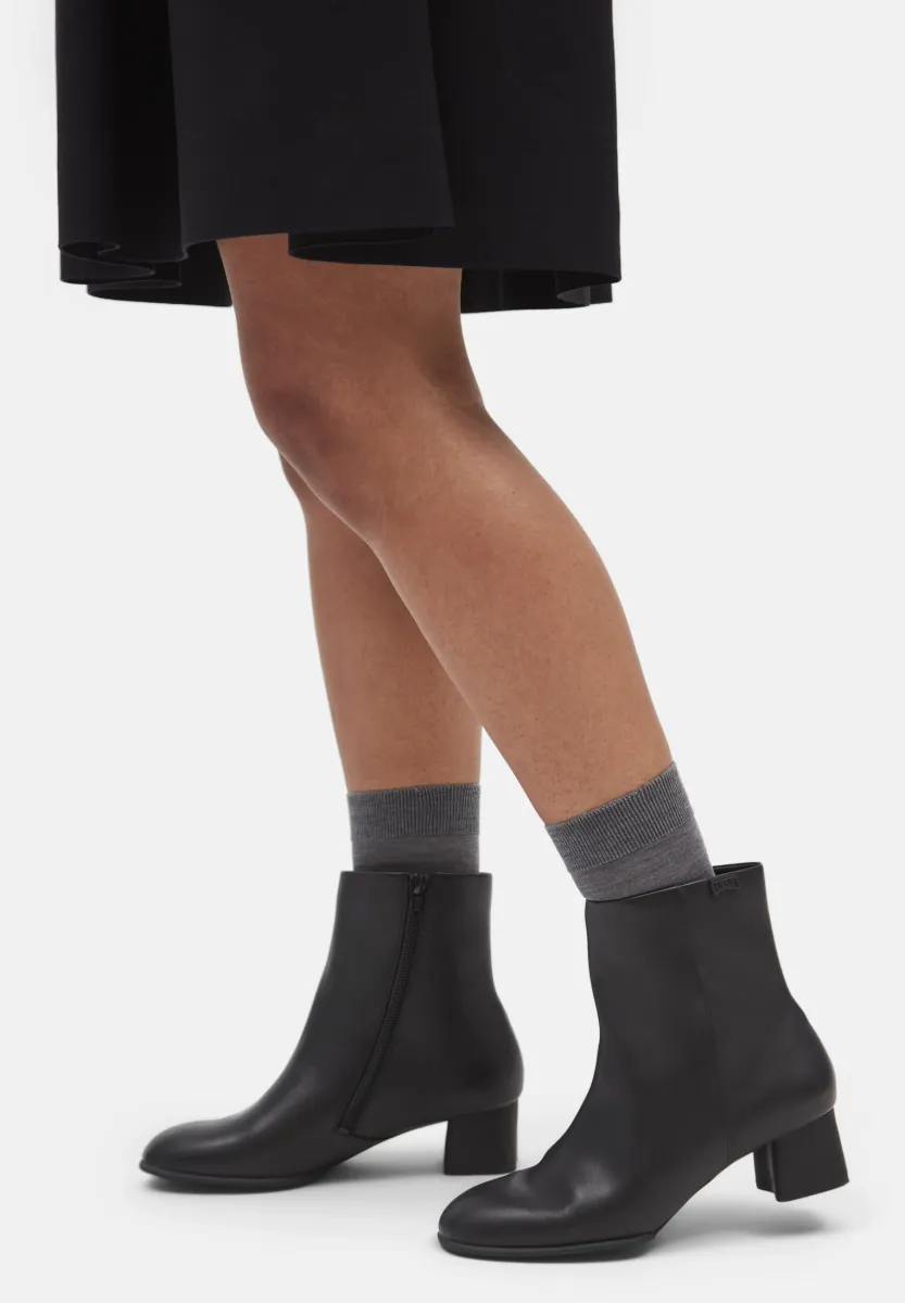 KATIE - Stiefelette - black
