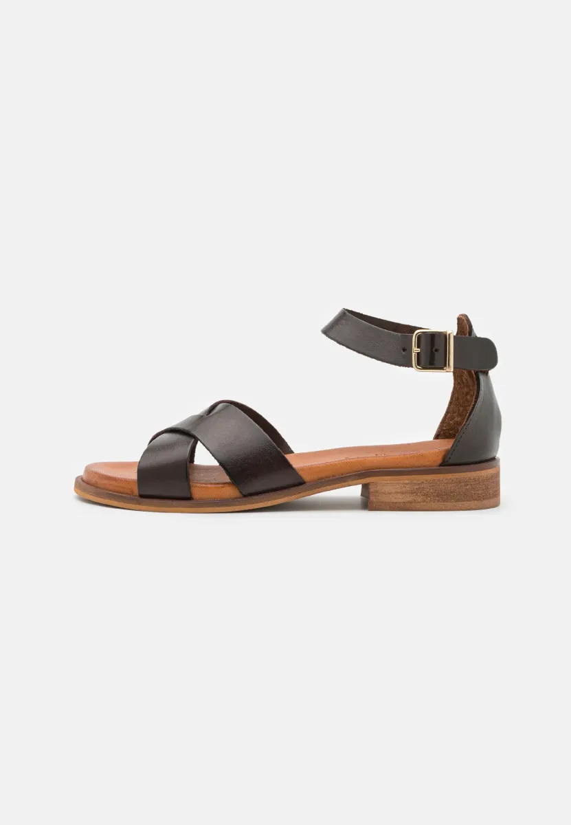 KENDRA - Riemensandalette - brown