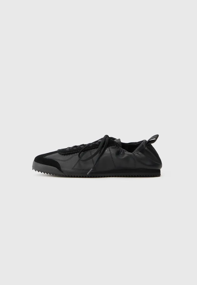 KENNY RUNNER - Sneaker low - black
