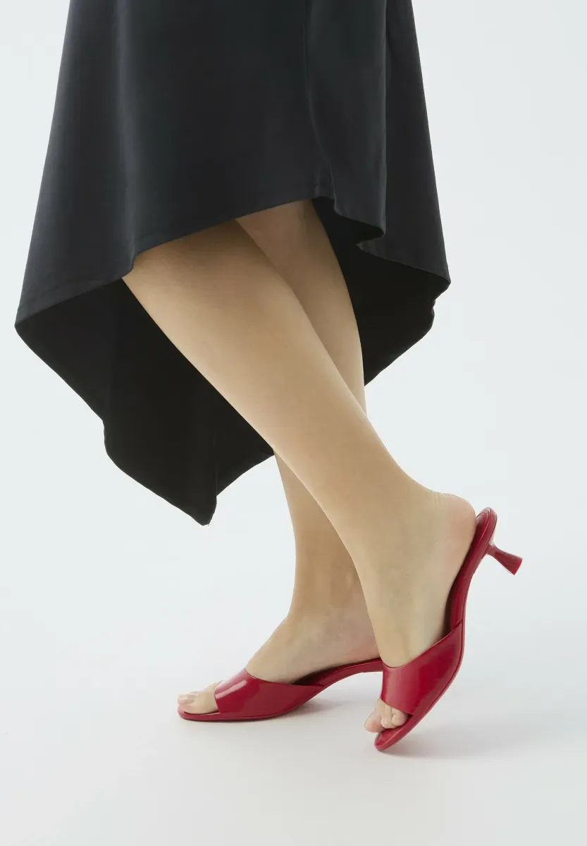 KITTEN - Pantolette hoch - red