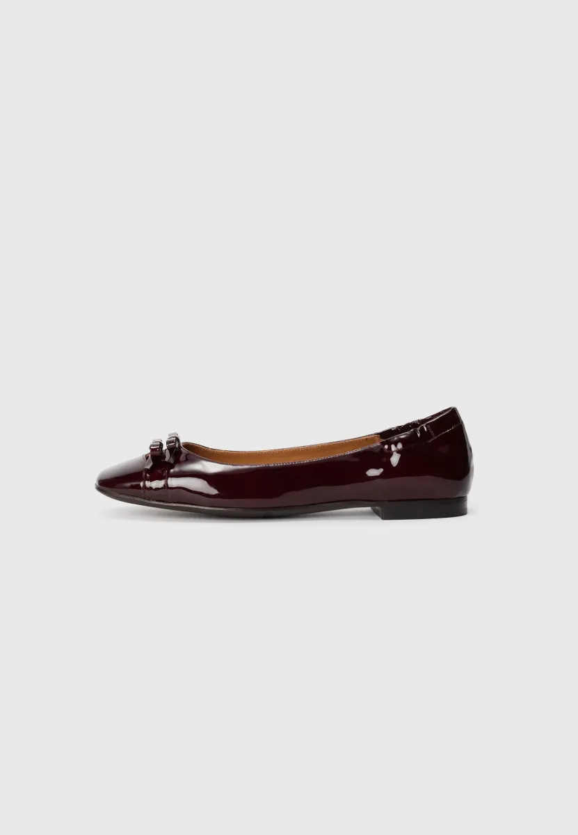Klassischer Ballerina - bordo