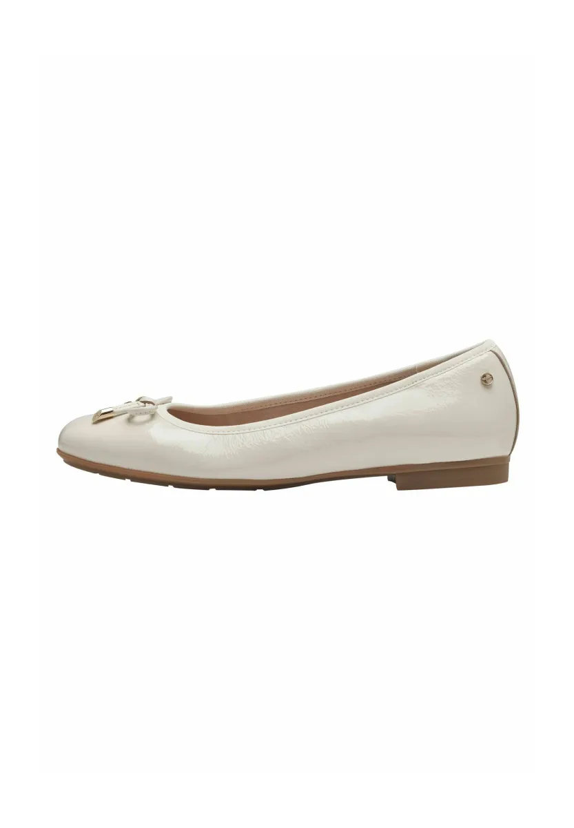 Klassischer Ballerina - creme patent