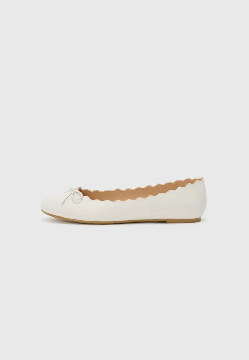 Klassischer Ballerina - off white