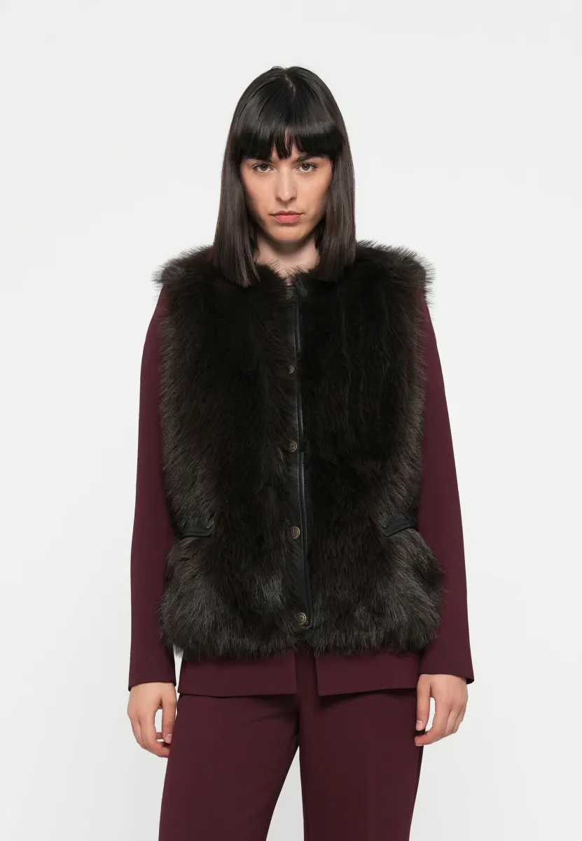KNITTED GILET - Weste - deep taupe