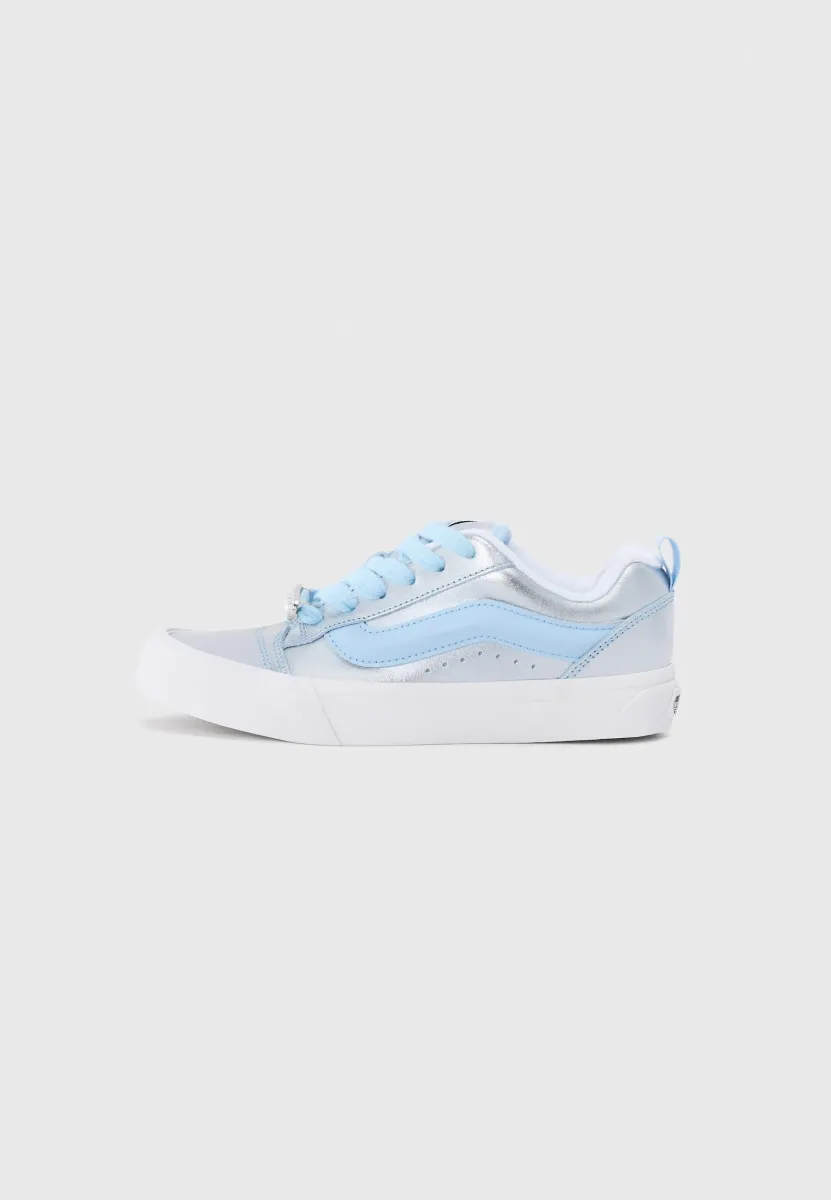 KNU SKOOL - Skateschuh - cloud blue
