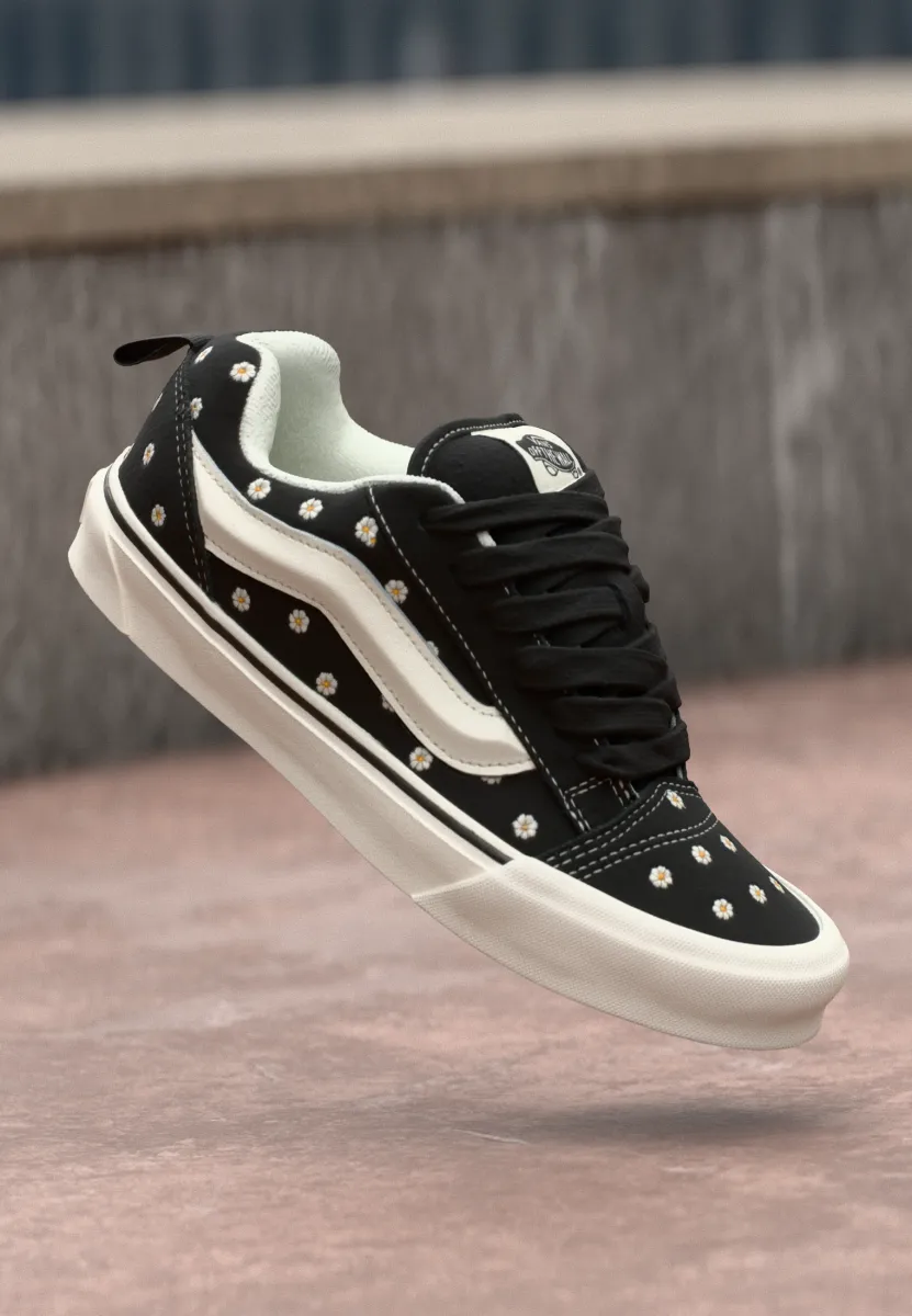 KNU SKOOL UNISEX - Skateschuh - black