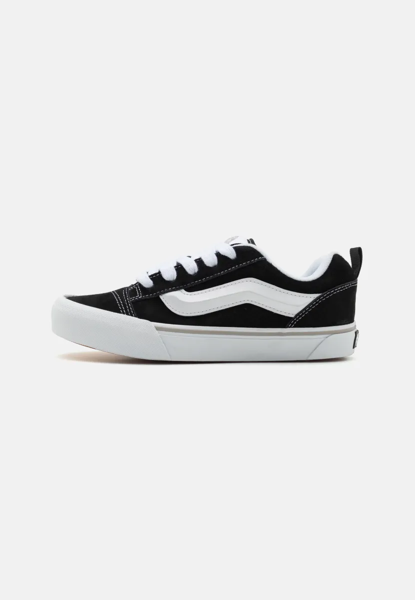 KNU SKOOL UNISEX - Skateschuh - black/white