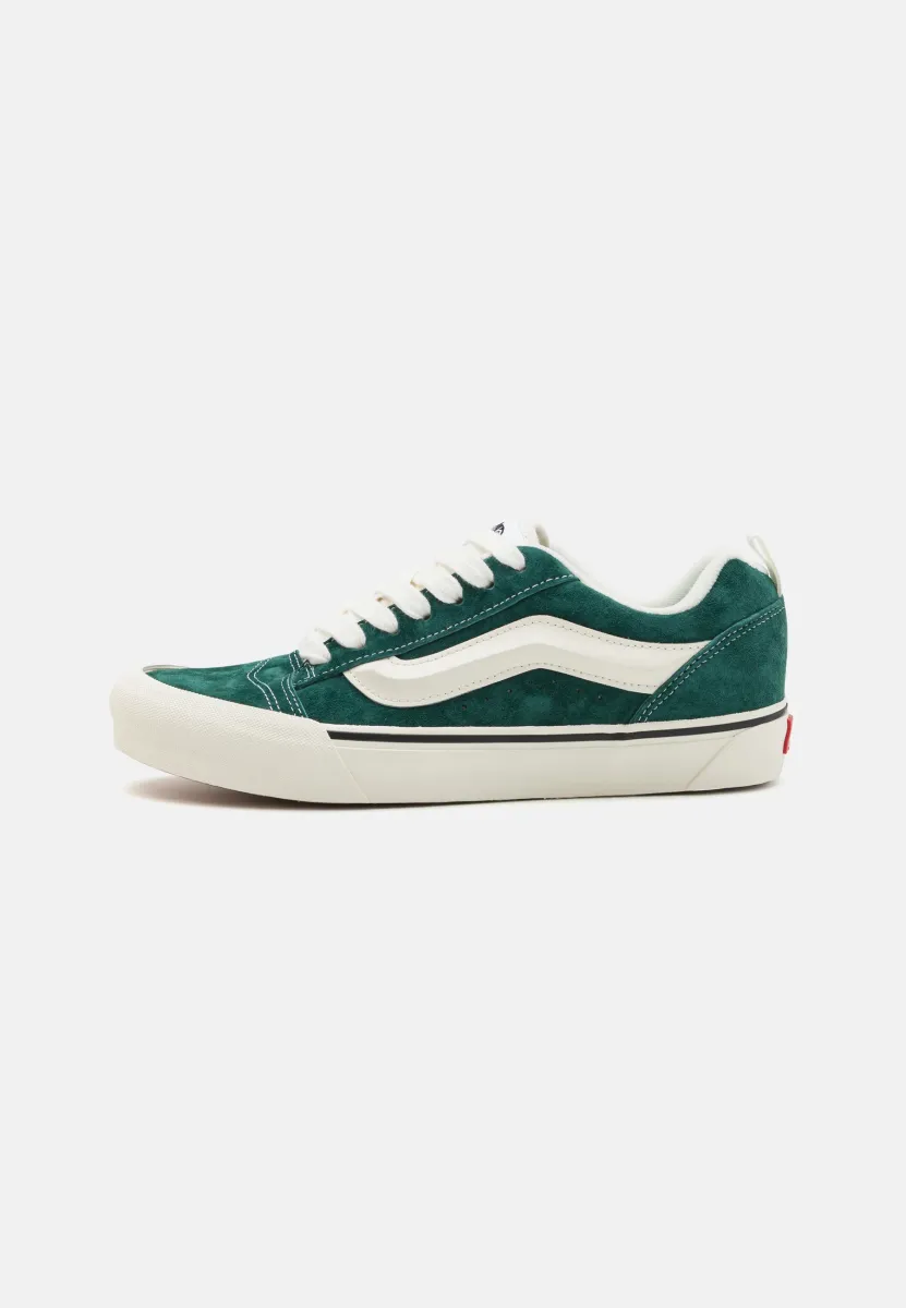 KNU SKOOL UNISEX - Skateschuh - green