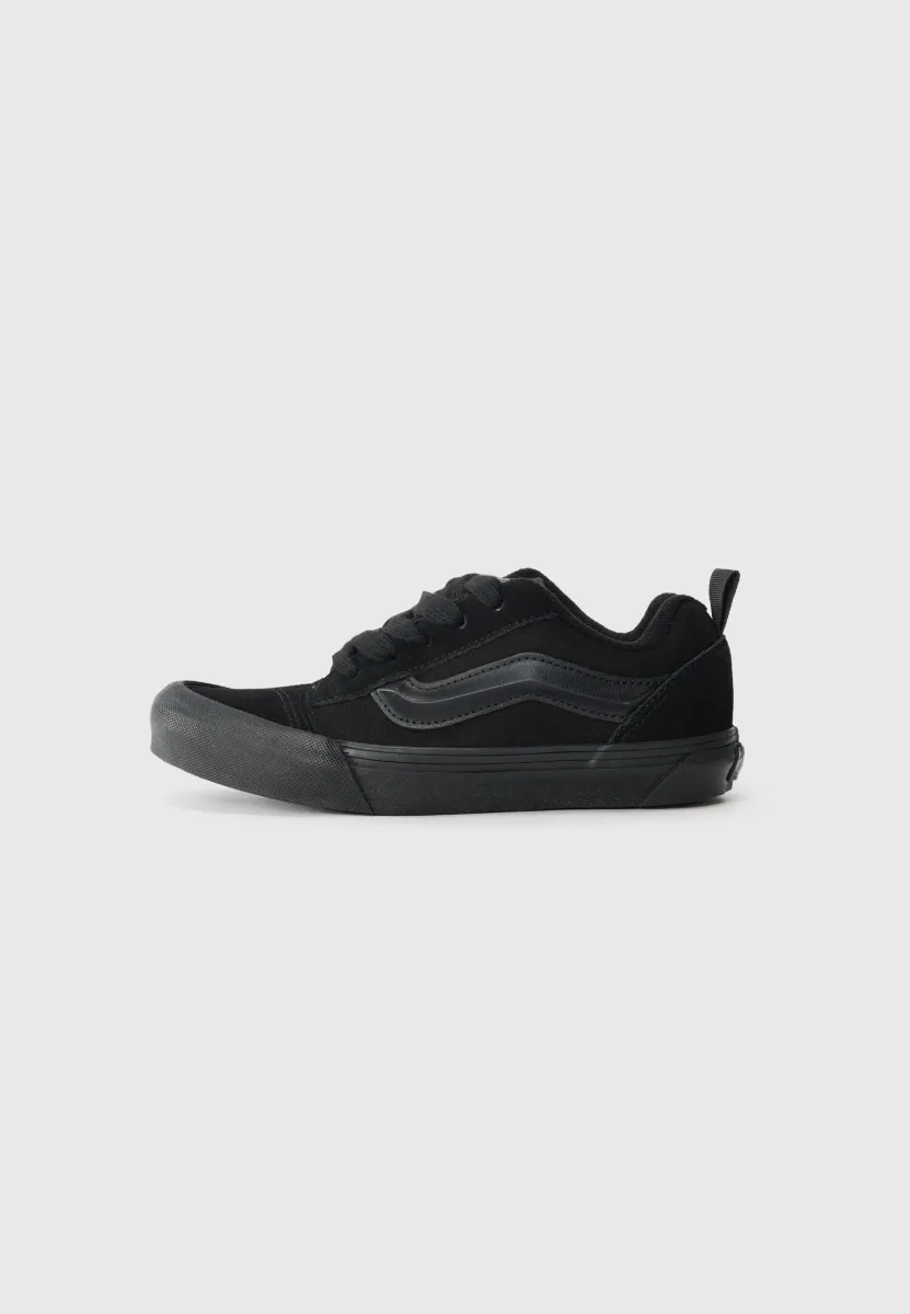 KNU SKOOL UNISEX - Sneaker low - triple black
