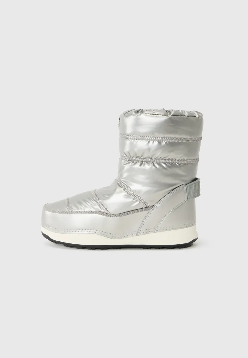 LA PLAGNE - Snowboot/Winterstiefel - silver-coloured