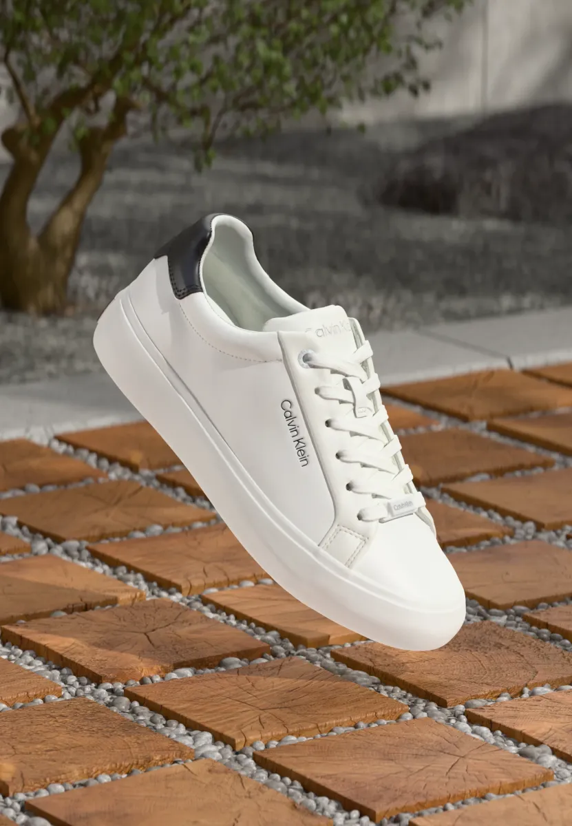 LACE UP - Sneaker low - white/black