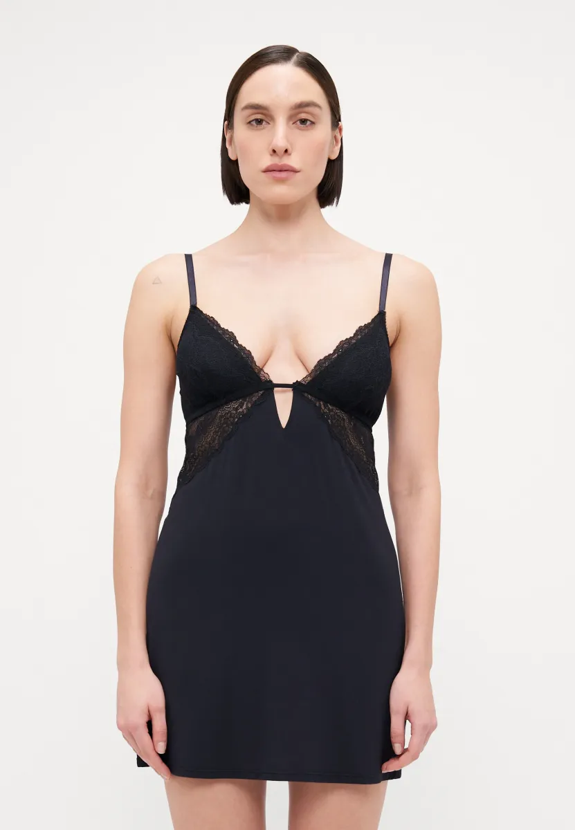 LARA - Nachthemd - black