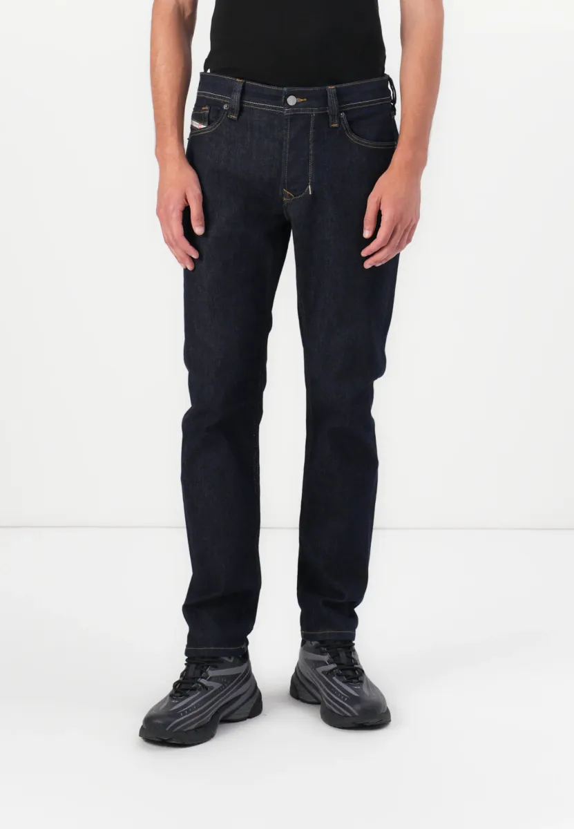 LARKEE BEEX - Jeans Straight Leg - 01