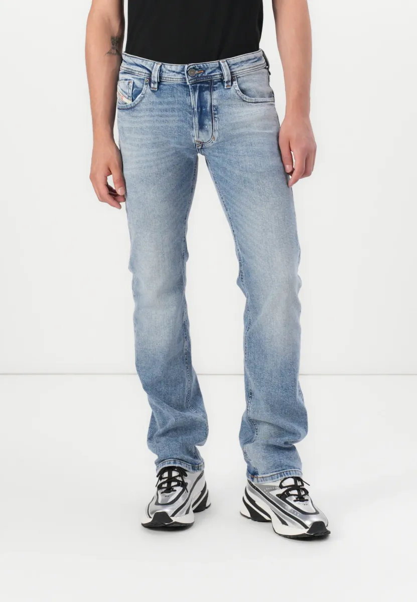 LARKEE - Jeans Straight Leg - 01