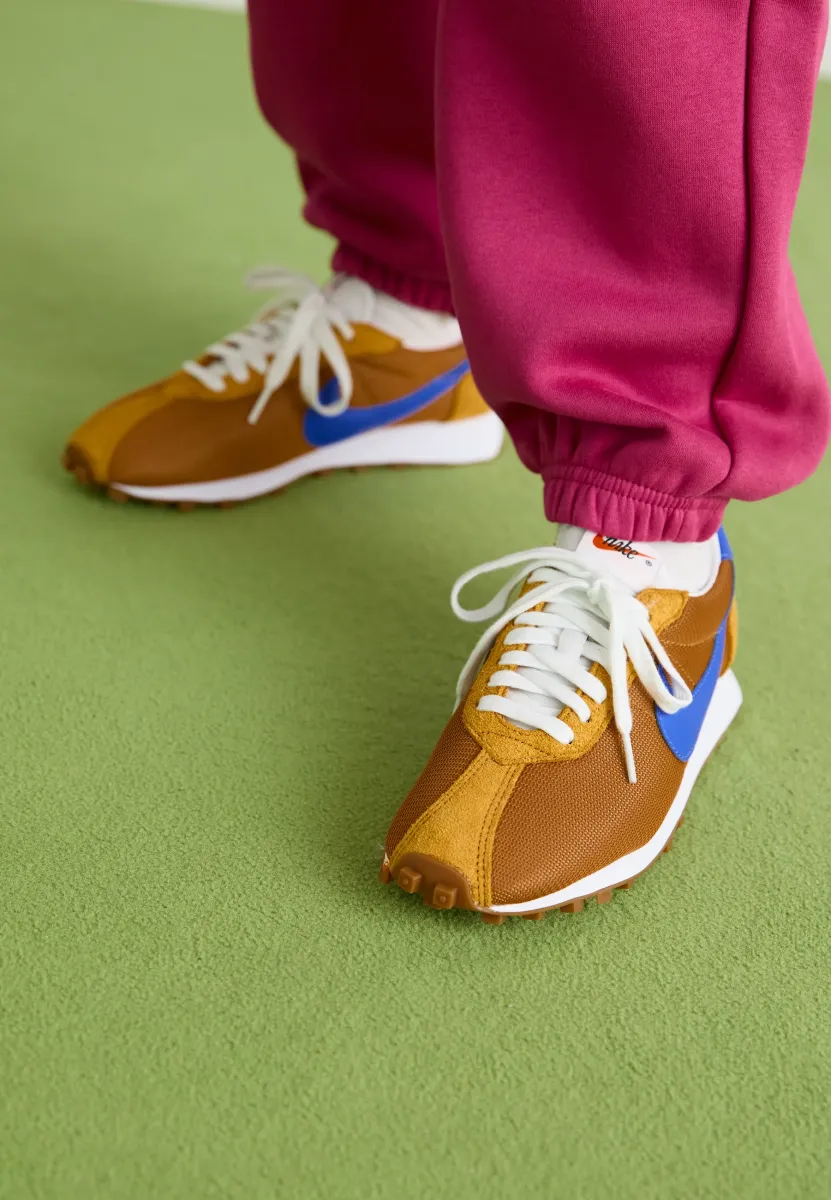 LD 1000 - Sneaker low - desert ochre/white/brown-black/cosmic clay