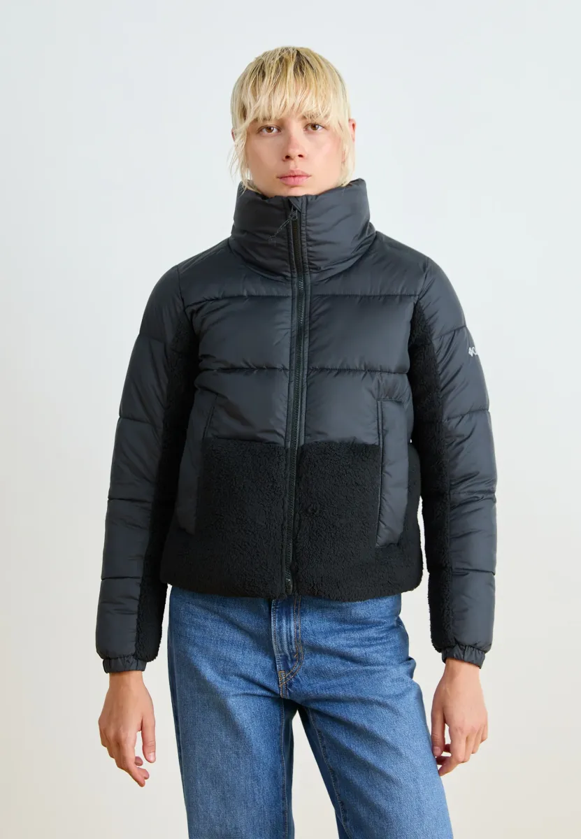 LEADBETTER POINT - Winterjacke - black