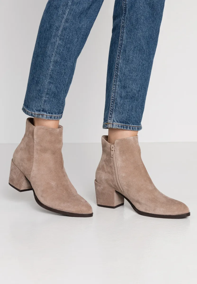 LEATHER  - Ankle Boot - beige