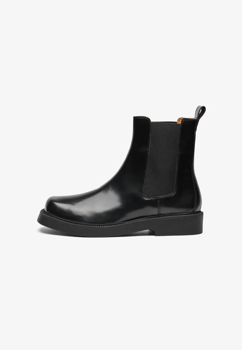 LEATHER - Stiefelette - black