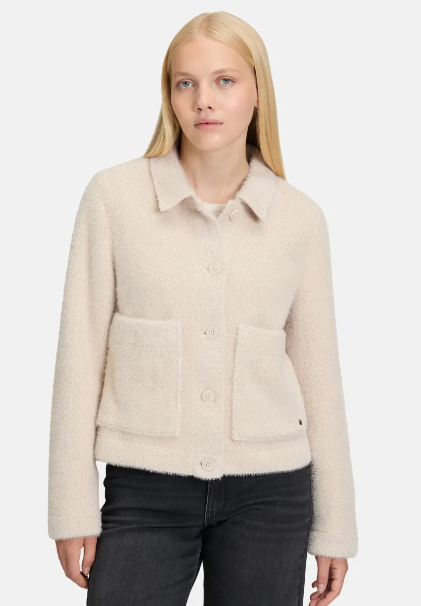 Leichte Jacke - shiny powder