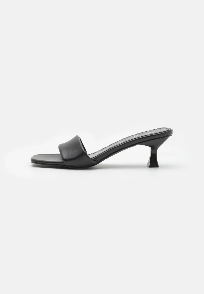 LELIX - Pantolette hoch - black