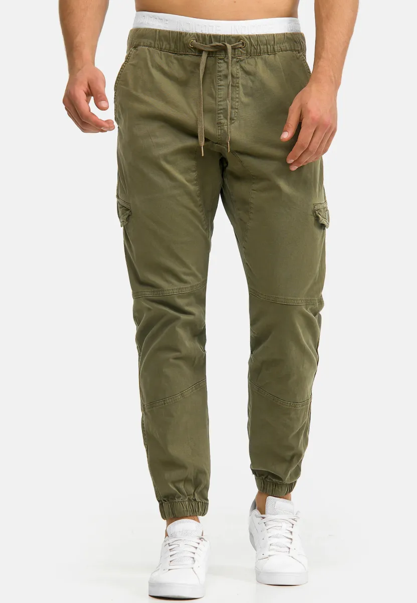 LEVI - Cargohose - army