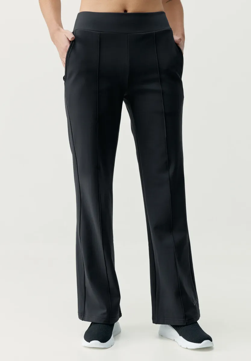 LEYA - Jogginghose - black