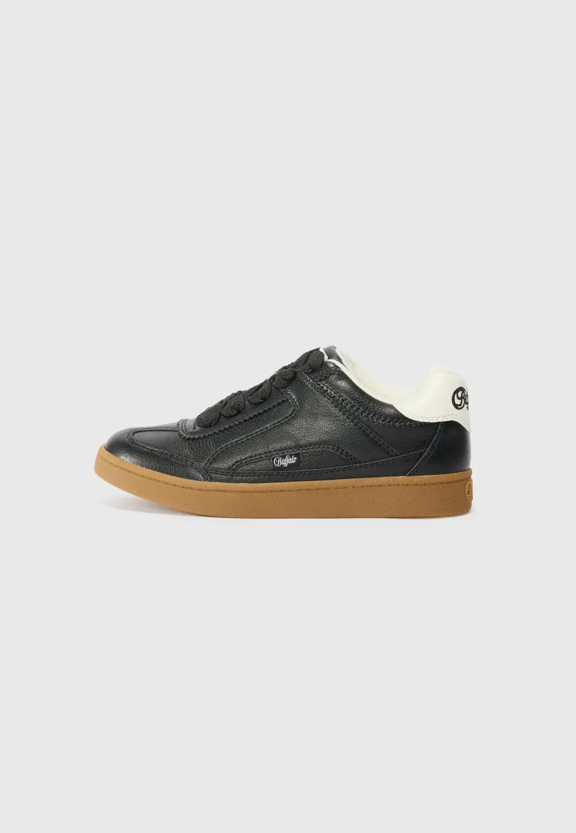 LIBERTY ONE - Sneaker low - black/white