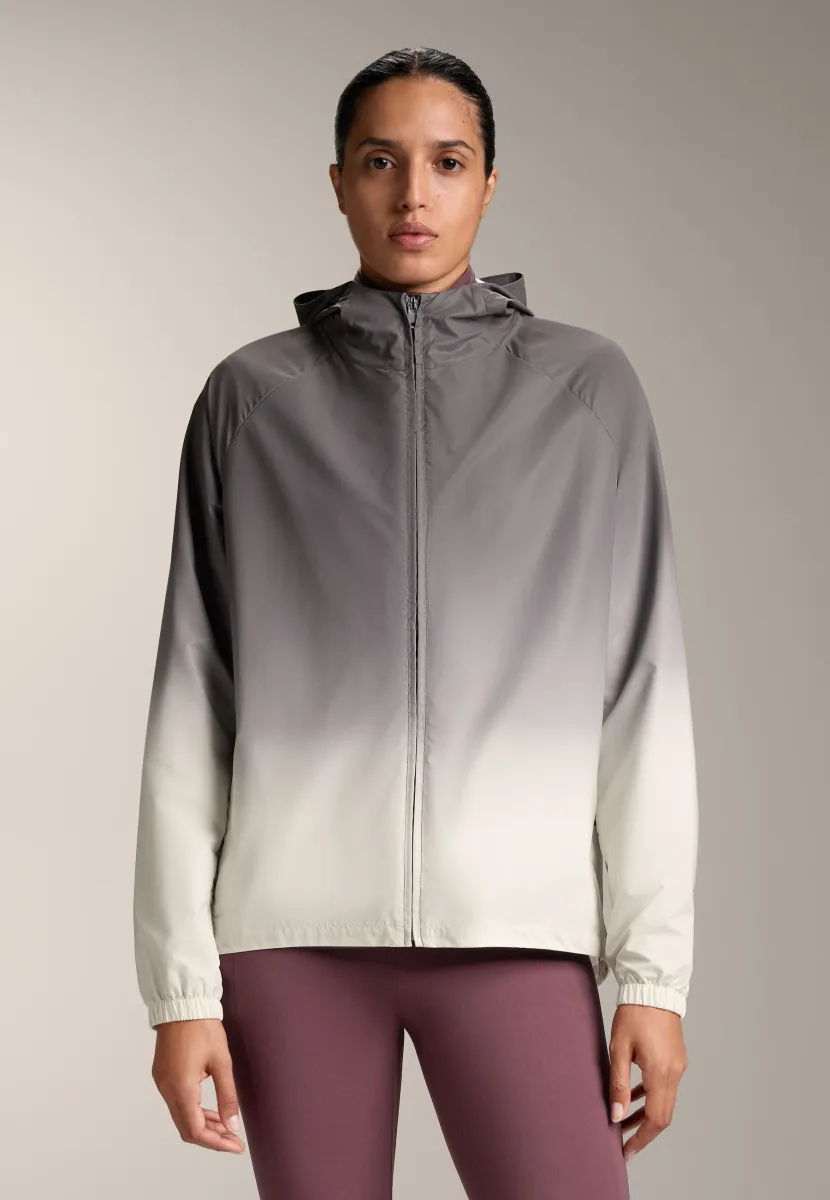LIGHTWEIGHT WATER-REPELLENT REFLECTIVE - Laufjacke - grey