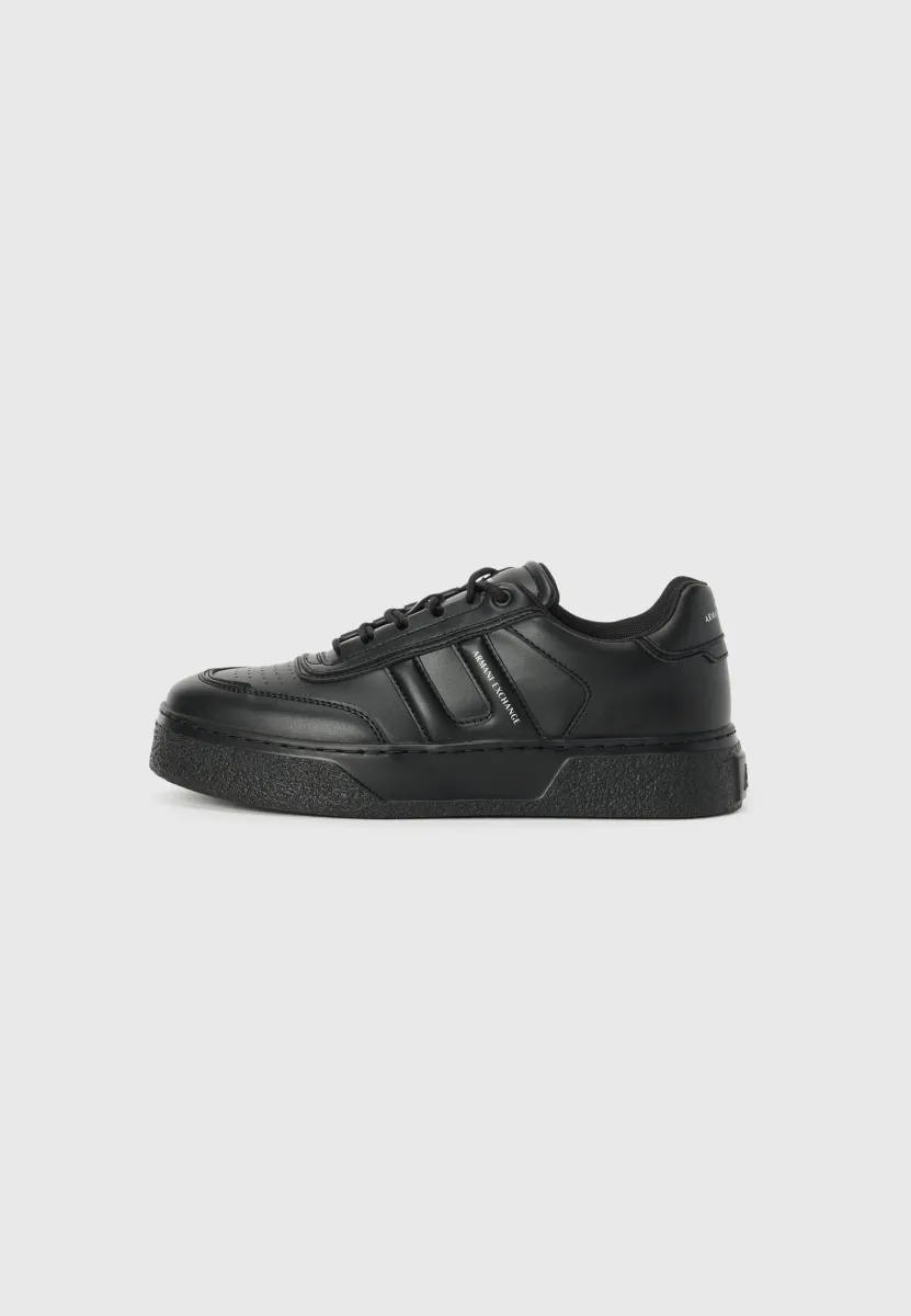 LION - Sneaker low - black