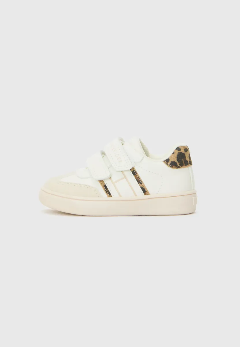 LOGAN UNISEX - Sneaker low - off white/beige
