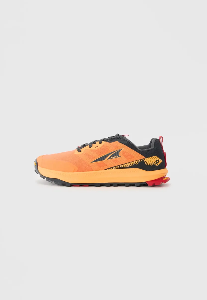 LONE PEAK 9 - Laufschuh Trail - orange/black