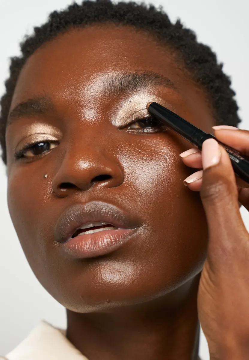 LONG LASTING EYESHADOW STICK - Lidschatten - 05 golden brown