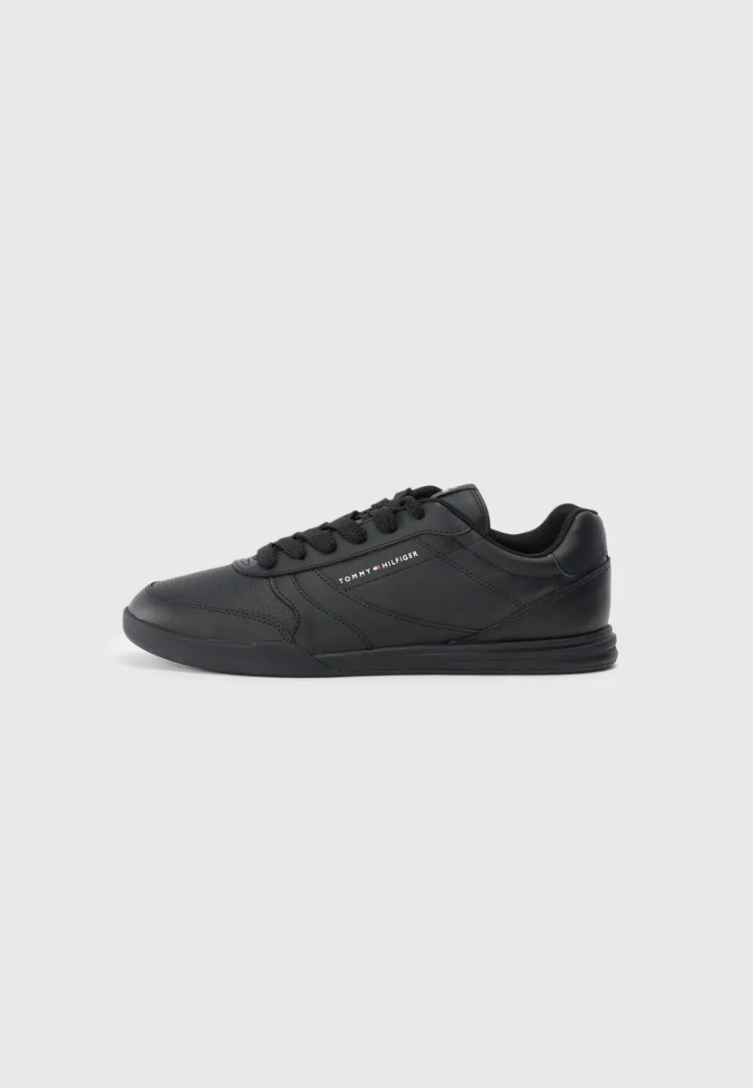 LOPRO CUP - Sneaker low - black