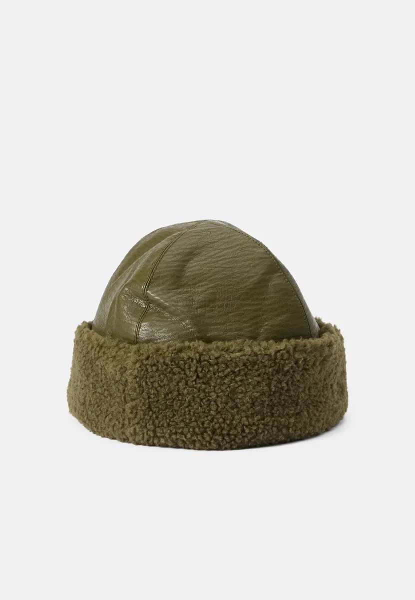 LOUISE - Mütze - olive