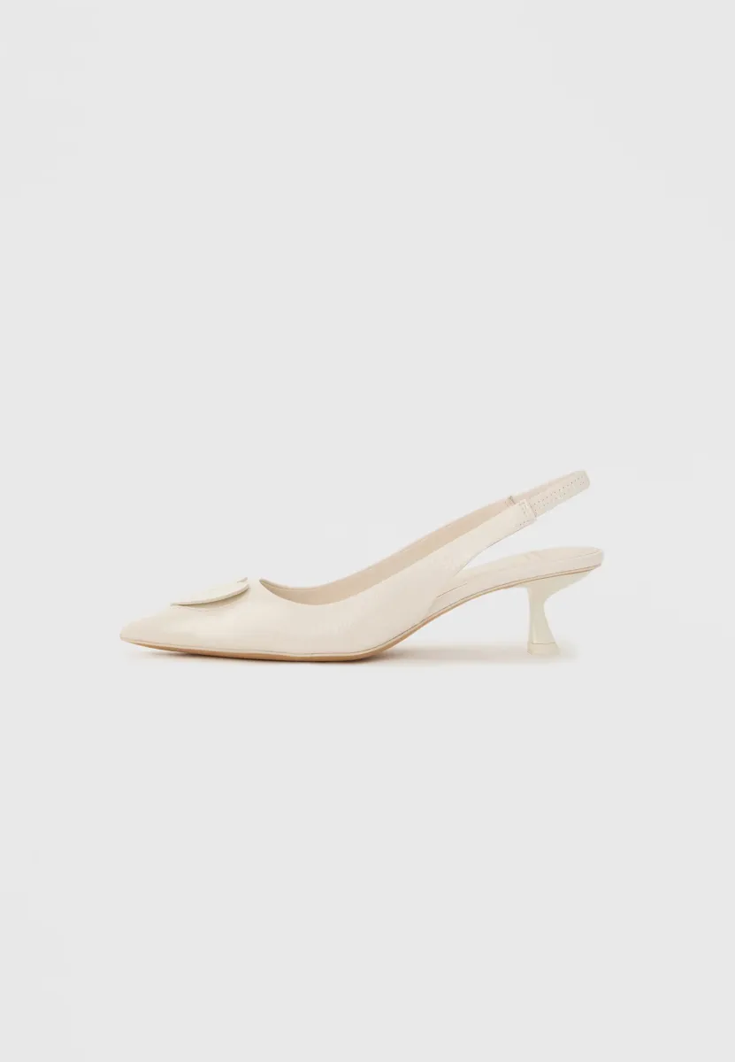 LOVER CRINKLE - Pumps - cream