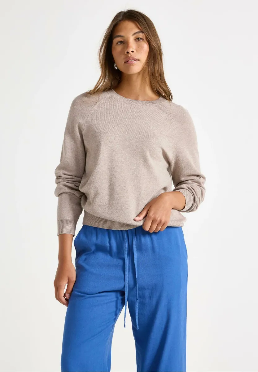 LUCY - Strickpullover - light dusty brown