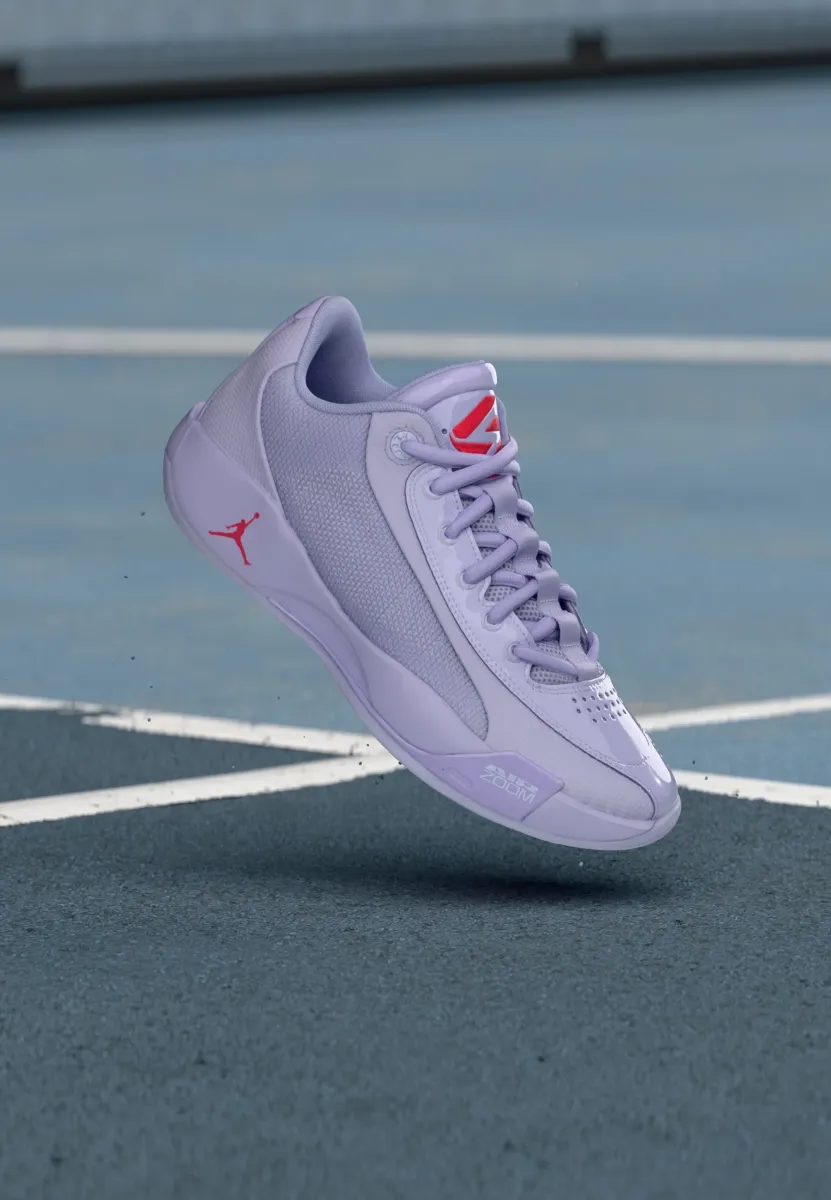 LUKA .77 OUTDOOR - Basketballschuh - hydrangeas/siren red/amethyst tint