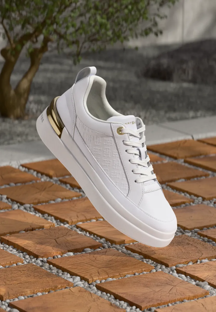 LUX COURT MONOGRAM - Sneaker low - white