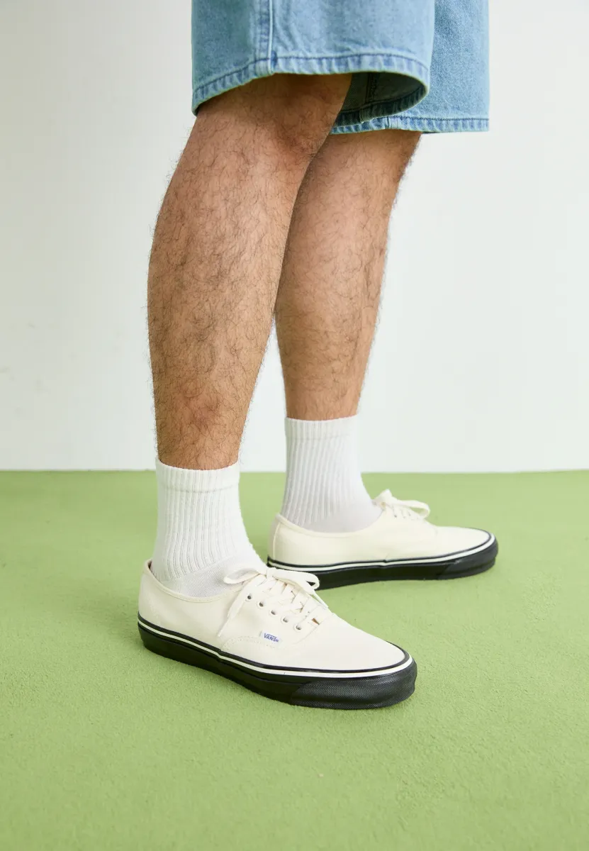 LX AUTHENTIC HARRIS TWEED UNISEX - Sneaker low - duck white/black