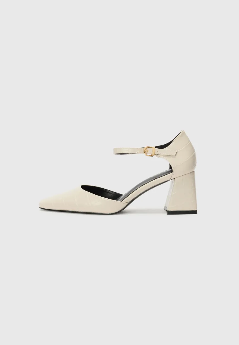 LYDIA - Pumps - off white