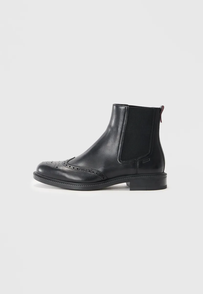 LYSANDER - Stiefelette - black