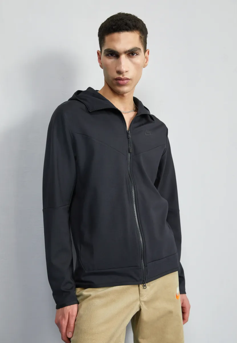 M TECH FZ LGHTWHT - Trainingsjacke - black