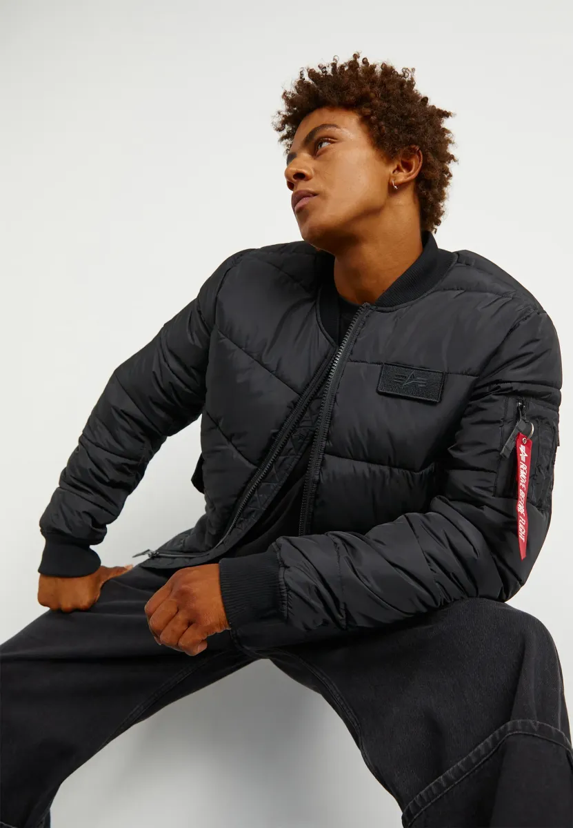 MA-1 PUFFER BOMBER - Bomberjacke - black