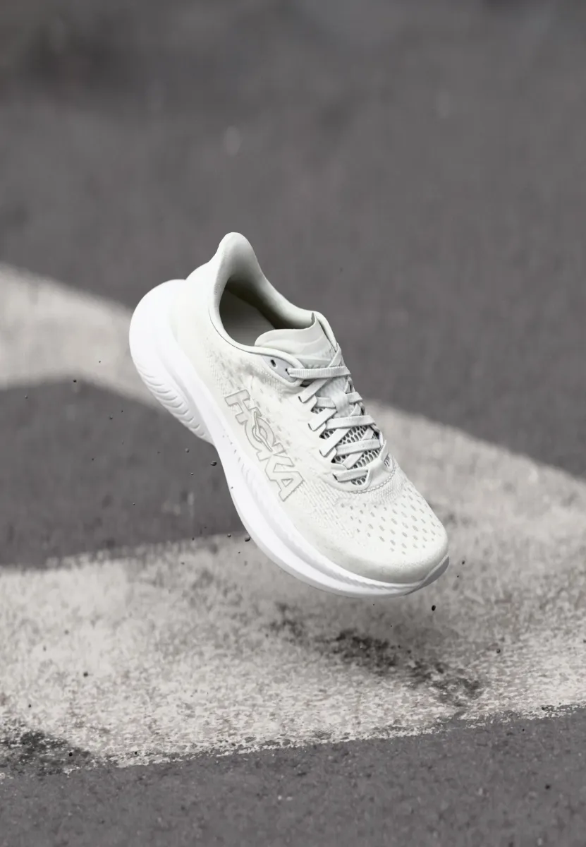 MACH 6 - Laufschuh Straße - white