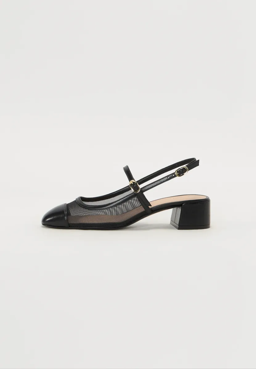 MAEVE MARY JANE - Riemchenballerina - black