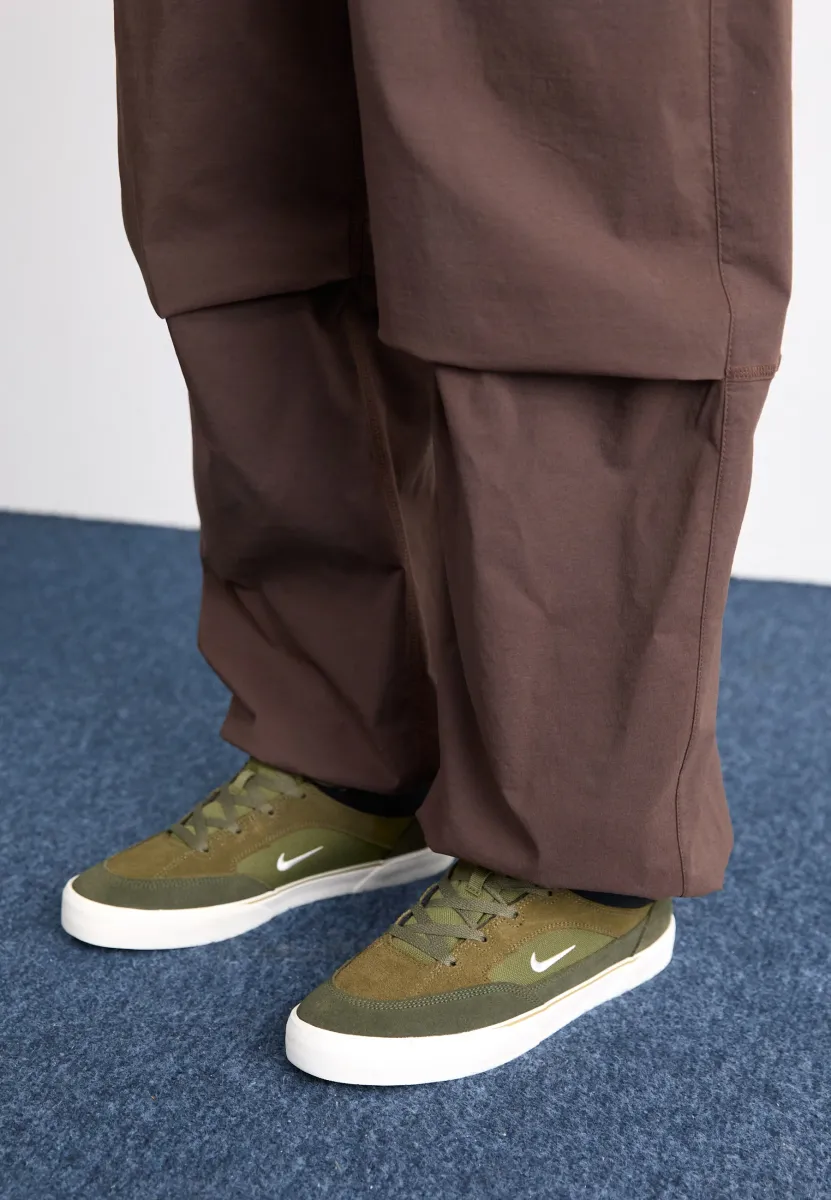 MALOR UNISEX - Sneaker low - medium olive sail cargo khaki black neutral olive