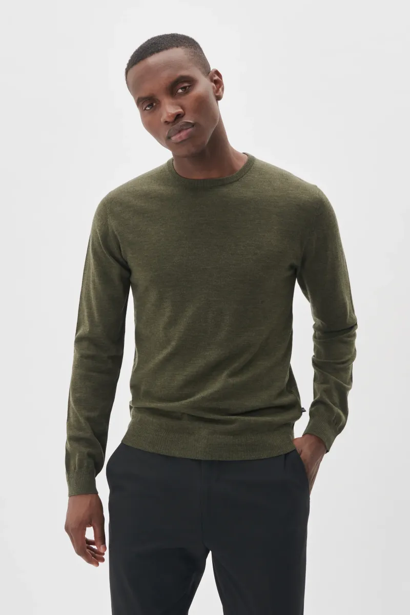 MARGRATE - Strickpullover - green