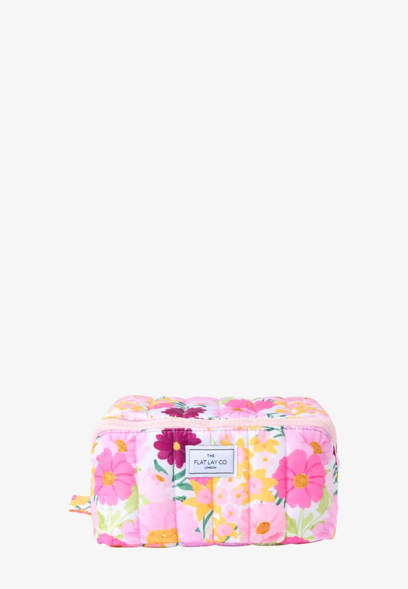 MARSHMALLOW FLAT LAY MAKEUP BOX BAG - Make-up-Accessoires - flower bouquet